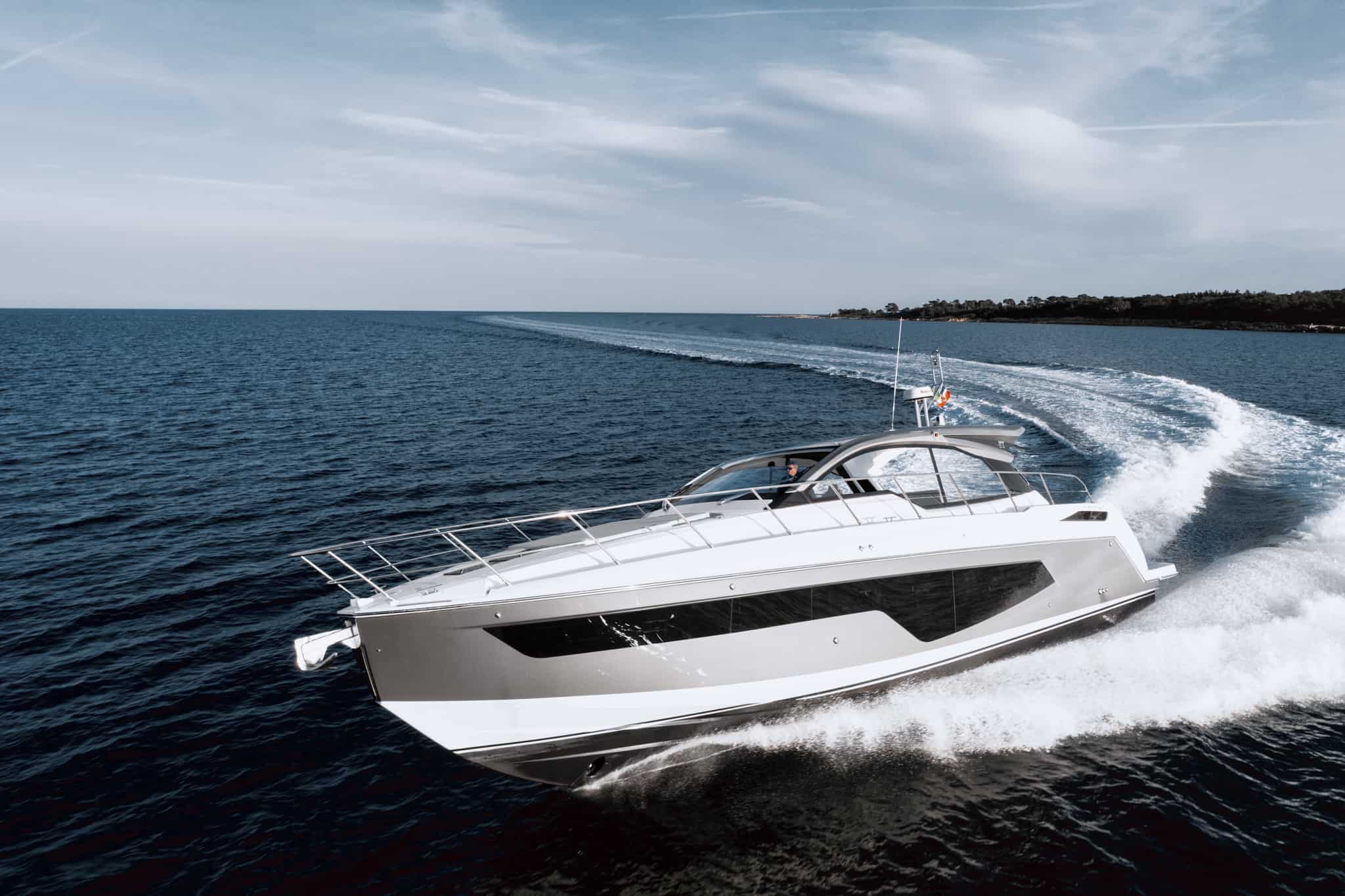 Azimut Atlantis 51 - 51 foot yacht | Azimut Yachts