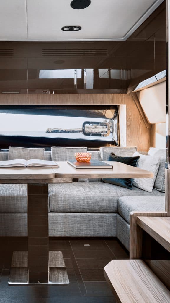 Azimut-Atlantis51 vr mobile