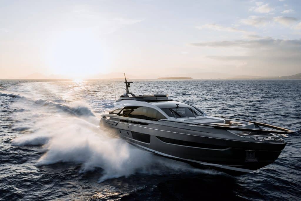 Azimut-S10 Running 5