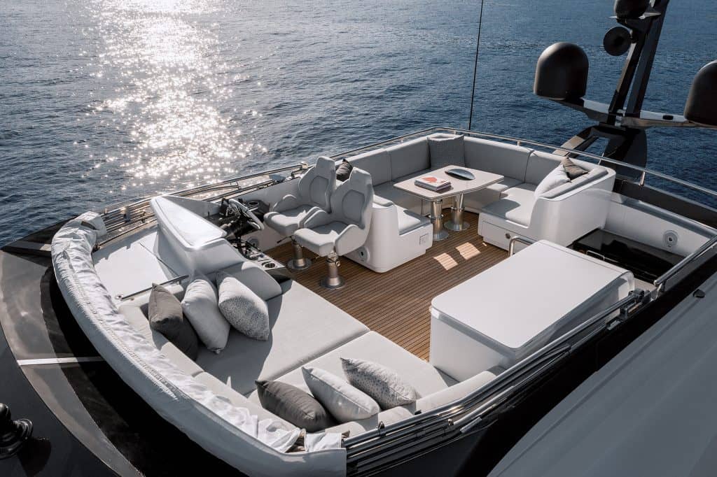 Azimut-S8 Sport Fly 4