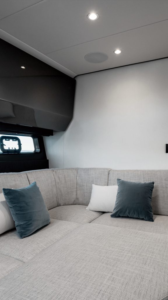 Azimut-Verve47 vr mobile