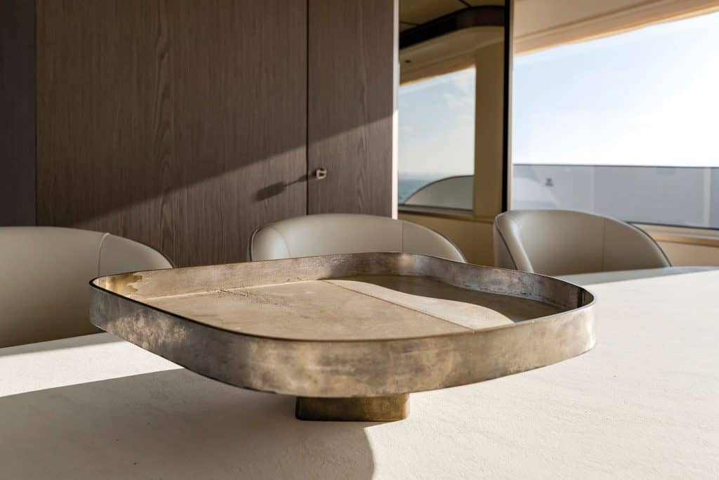 Magellano 25M detail