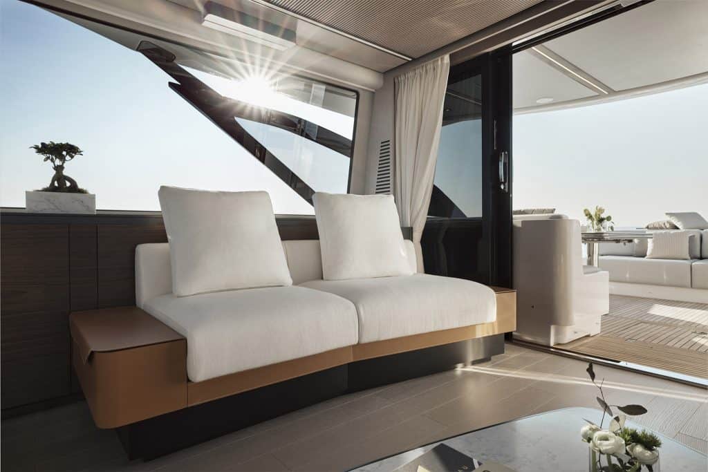 S8 new interior Salon