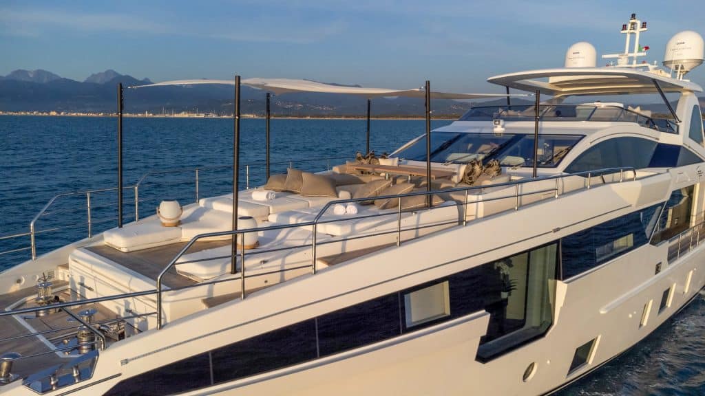Azimut-Grande32M h4