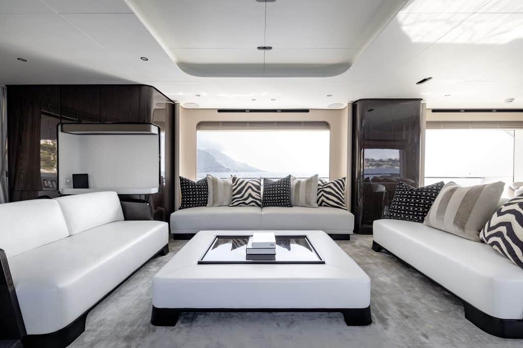 Grande 32M H Salon
