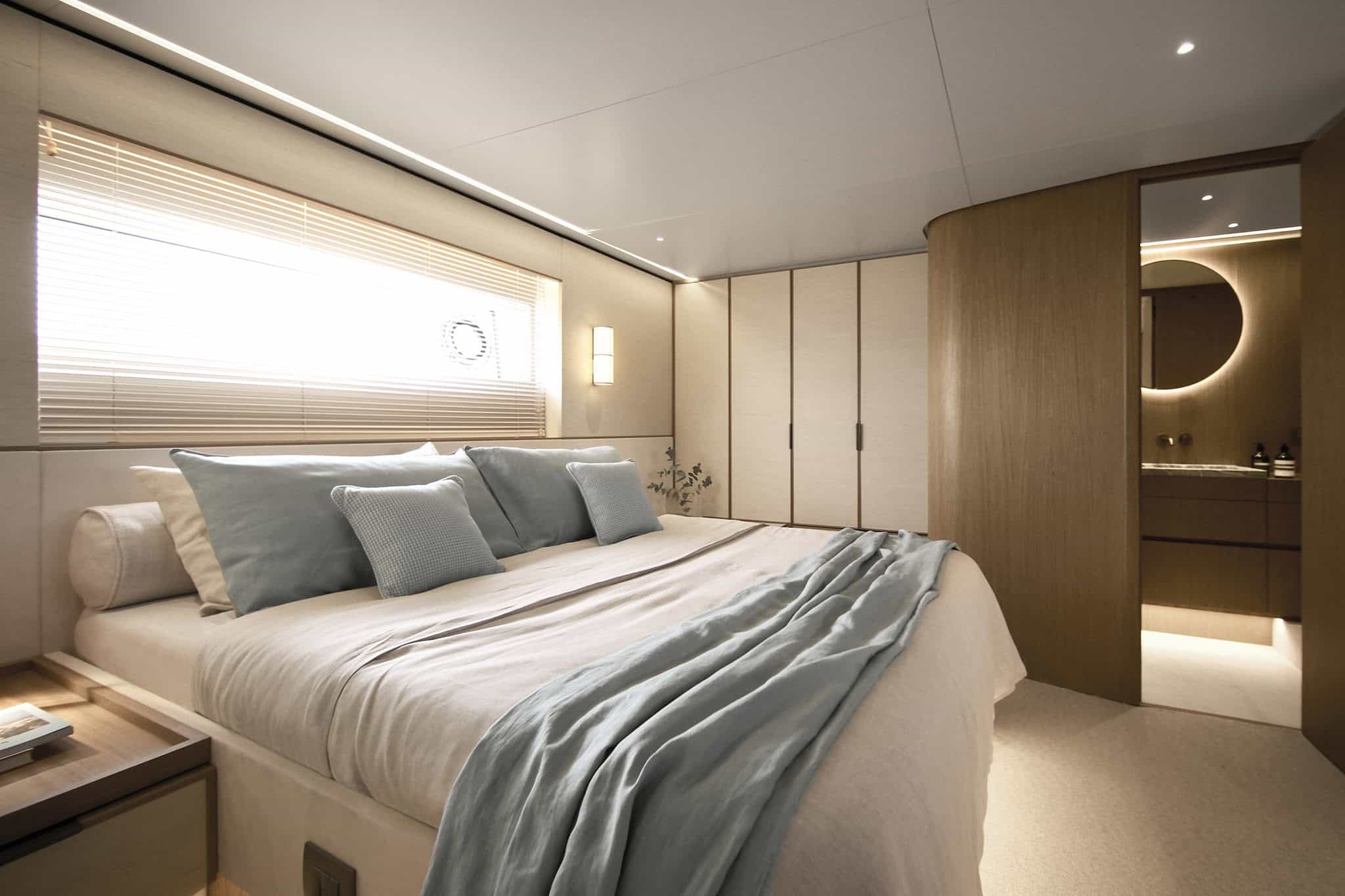 SD7 Owner_s Cabin 4 SC