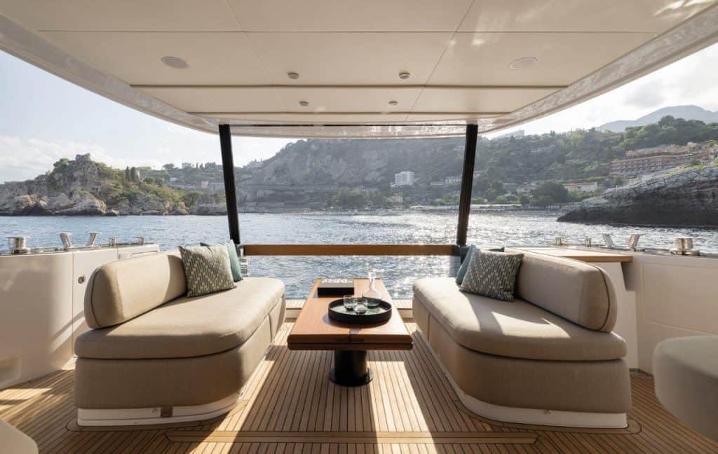 Magellano 60_Cockpit