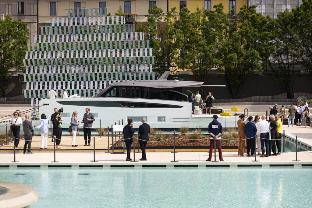 Azimut_Mooring by the Moon_MDW2024_6