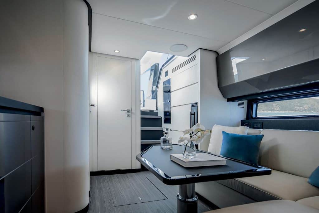 Azimut Verve 48_Dinette 3