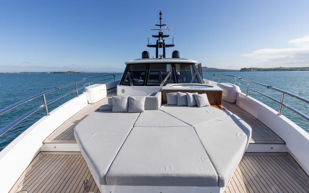 Azimut Grande Magellano 30M 2023_DB17