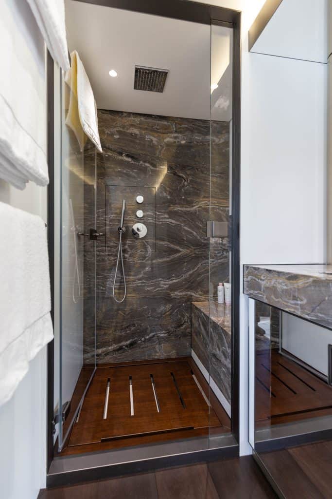 Azimut Grande Magellano 30M 2023_DB5