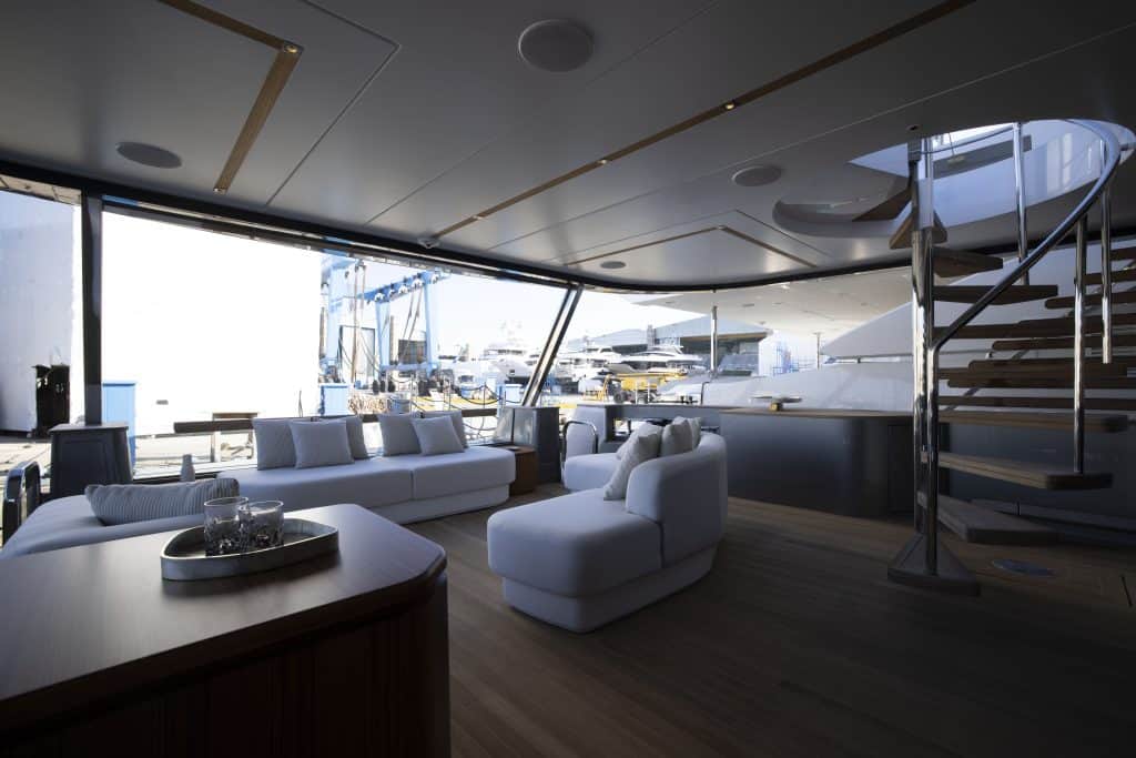 AZIMUT MAGELLANO 30M_Hull 18604