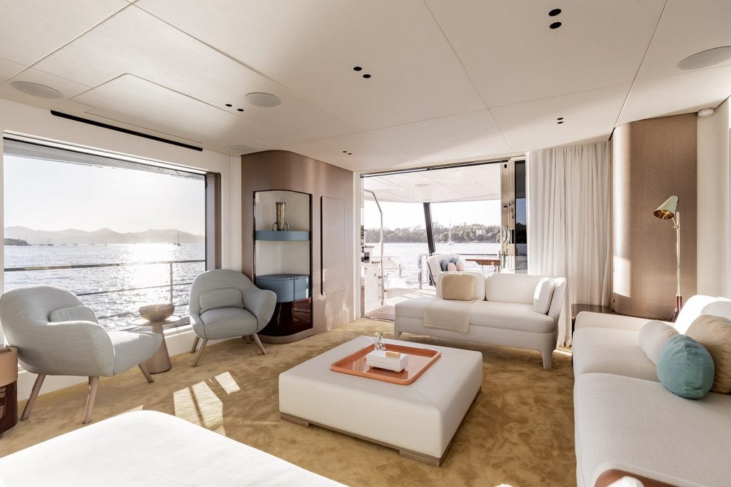 Azimut Grande 26M_Main salon_2