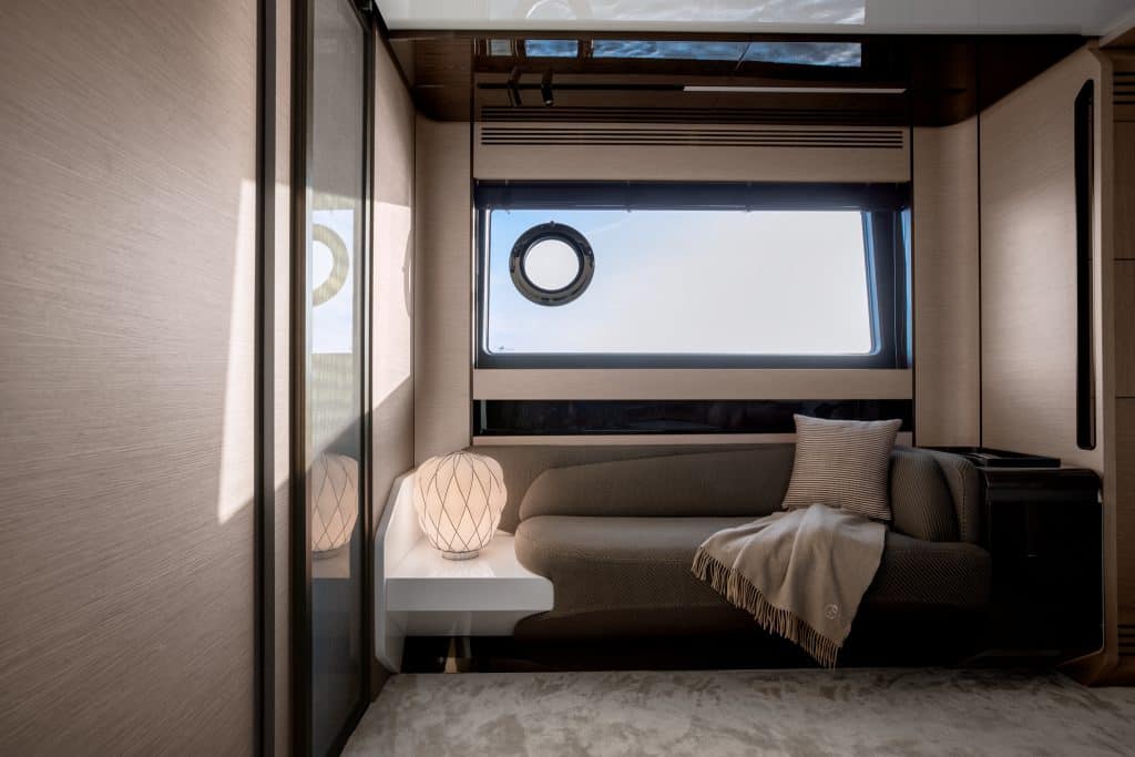 S10 Owner Suite Sofa