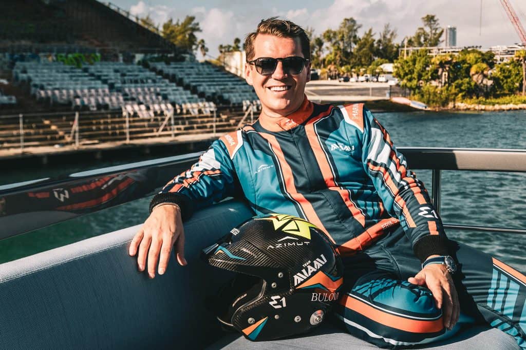 Azimut renovates partnership with E1 Team Miami (2)