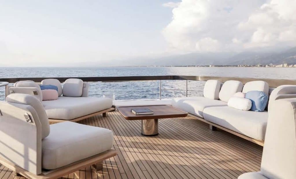 AZIMUT GRANDE 26M EN BF(1)[14]_Page_07_Image_0002