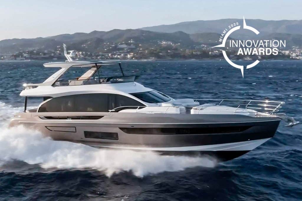 Azimut-Fly-72_Miami-Innovation-Award-2025