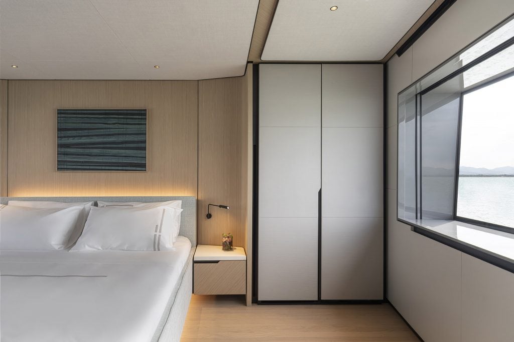 G30M Owner_s Cabin 4