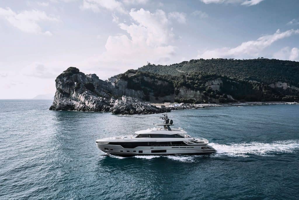 Azimut Grande Trideck