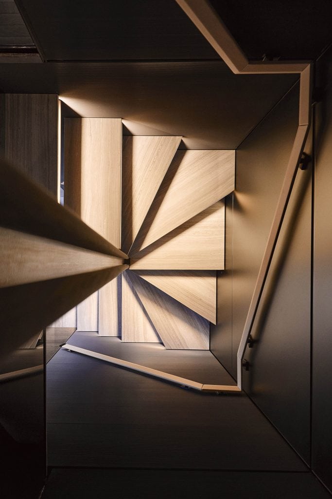 Grande Trideck Internal Stairs