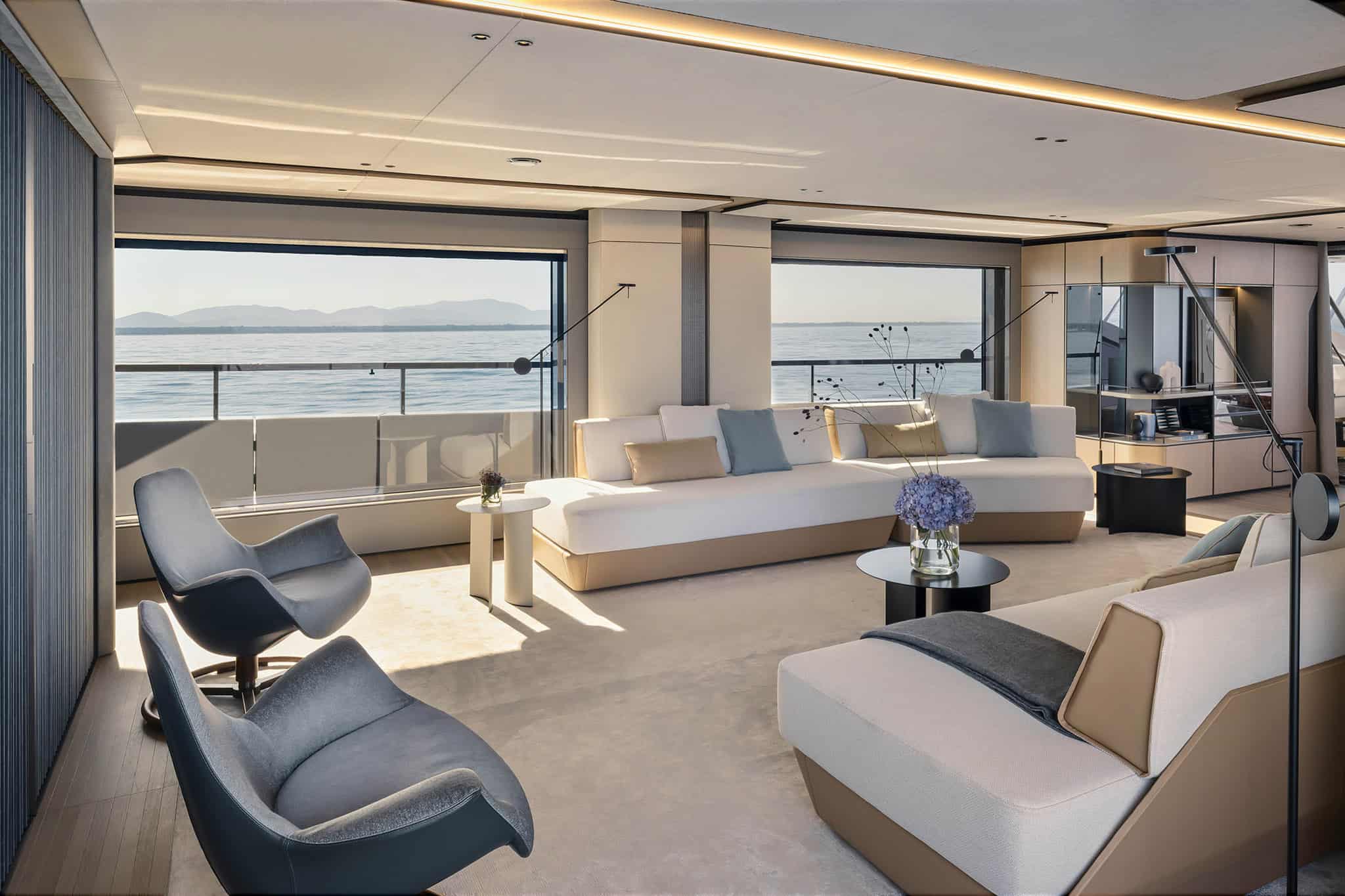New Grande Trideck designed by m2atelier | Azimut Yachts