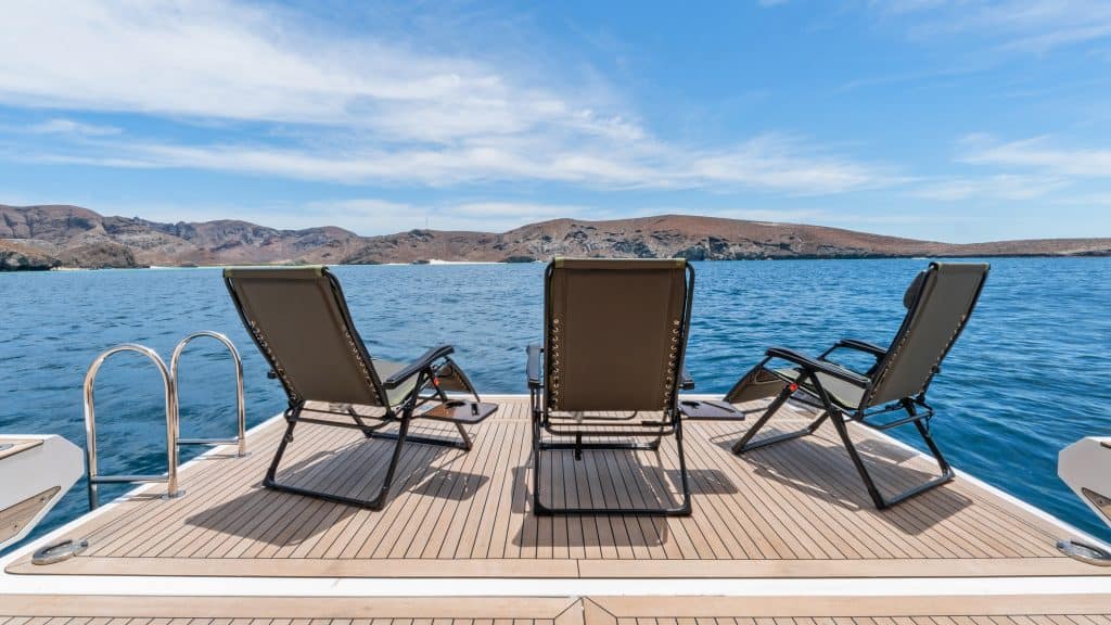 24 Sol Yacht – Lowerdeck.