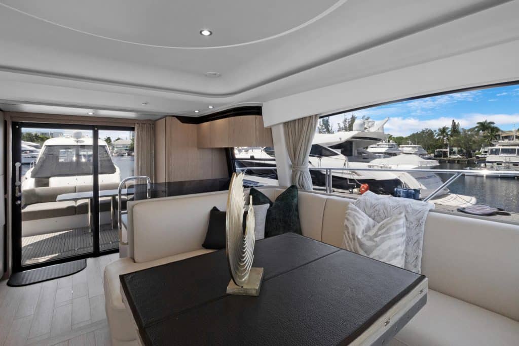 27_accutour_01 2525-marina-bay-dr-w-11-103-026