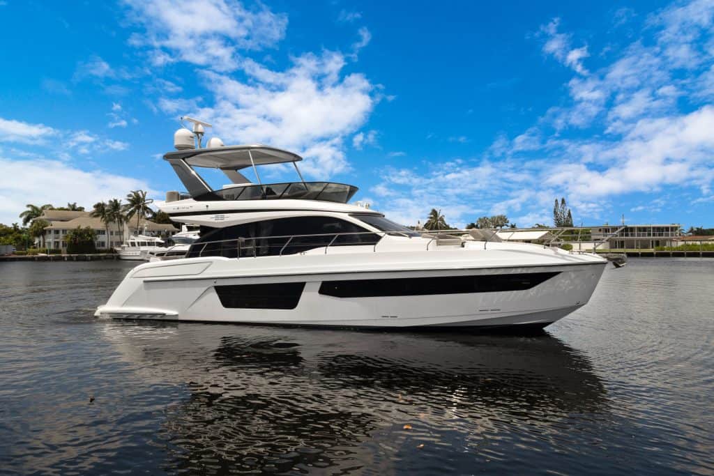 66_accutour_01 2525-marina-bay-dr-w-11-103-065