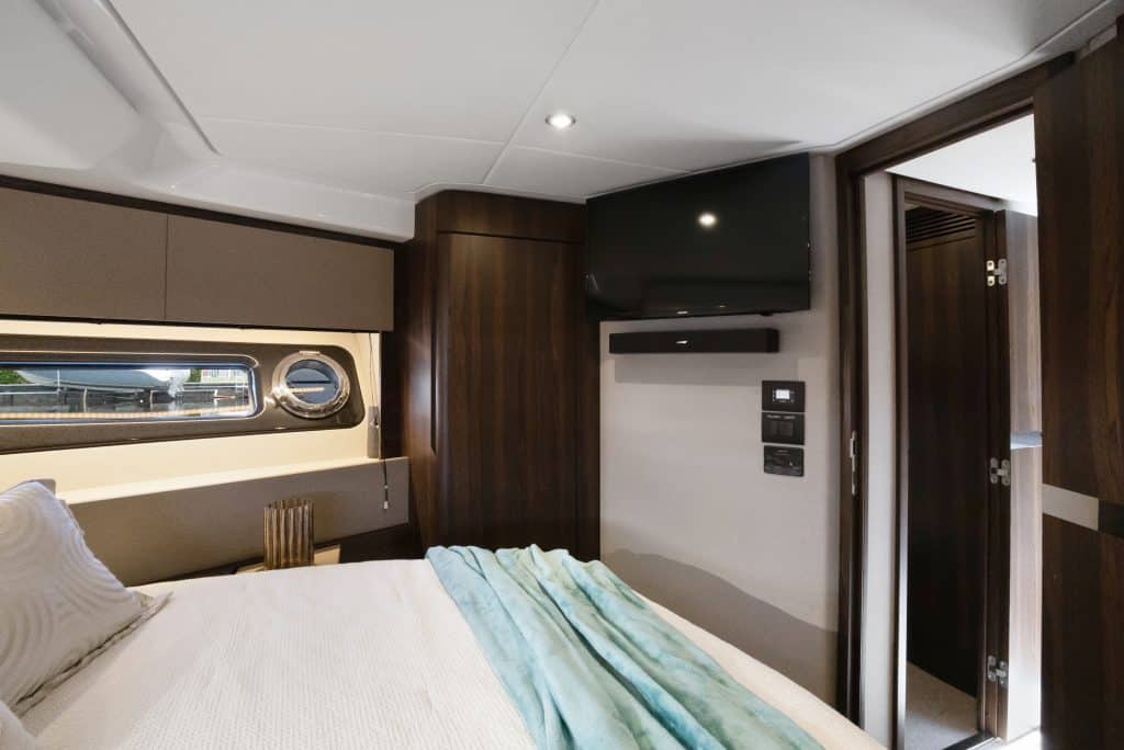 AccuTour_Azimut 502019 Flybridge-004