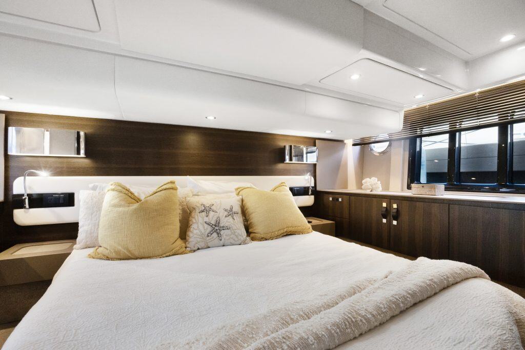 AccuTour_Azimut 502019 Flybridge-014