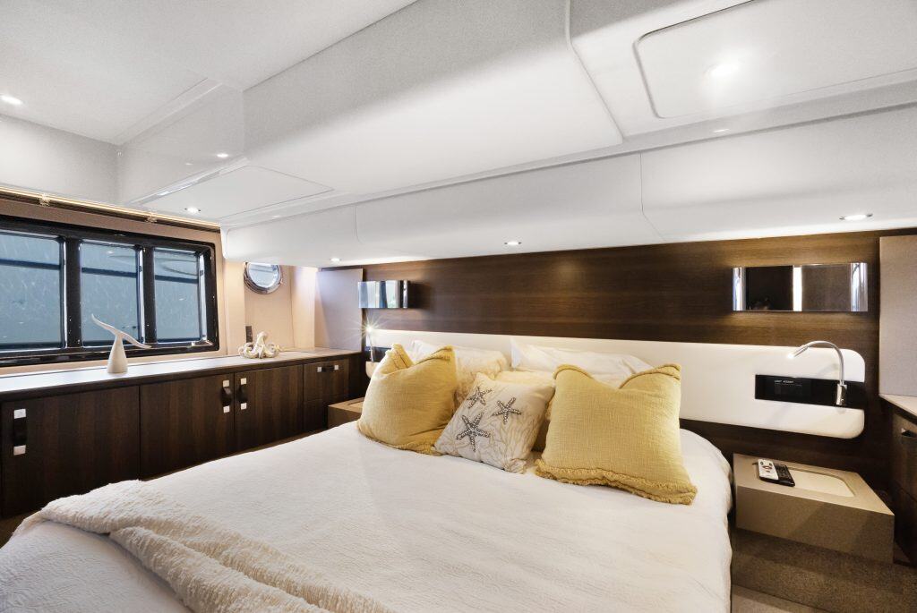 AccuTour_Azimut 502019 Flybridge-015