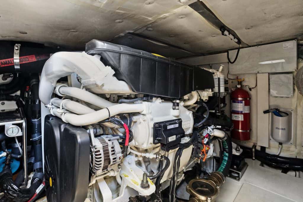 AccuTour_Azimut 502019 Flybridge-038