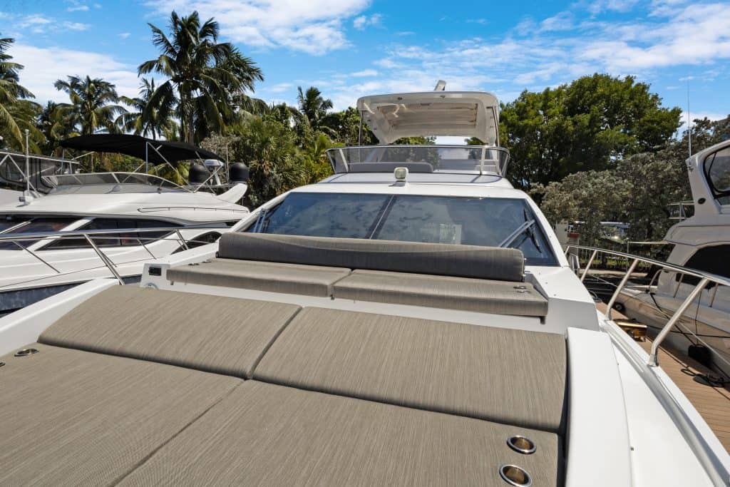 AccuTour_Azimut 502019 Flybridge-052