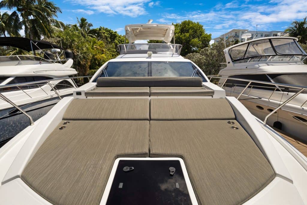 AccuTour_Azimut 502019 Flybridge-053
