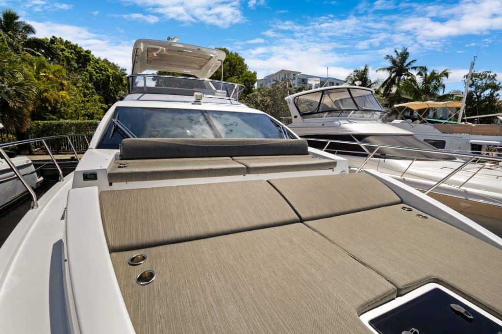 AccuTour_Azimut 502019 Flybridge-054