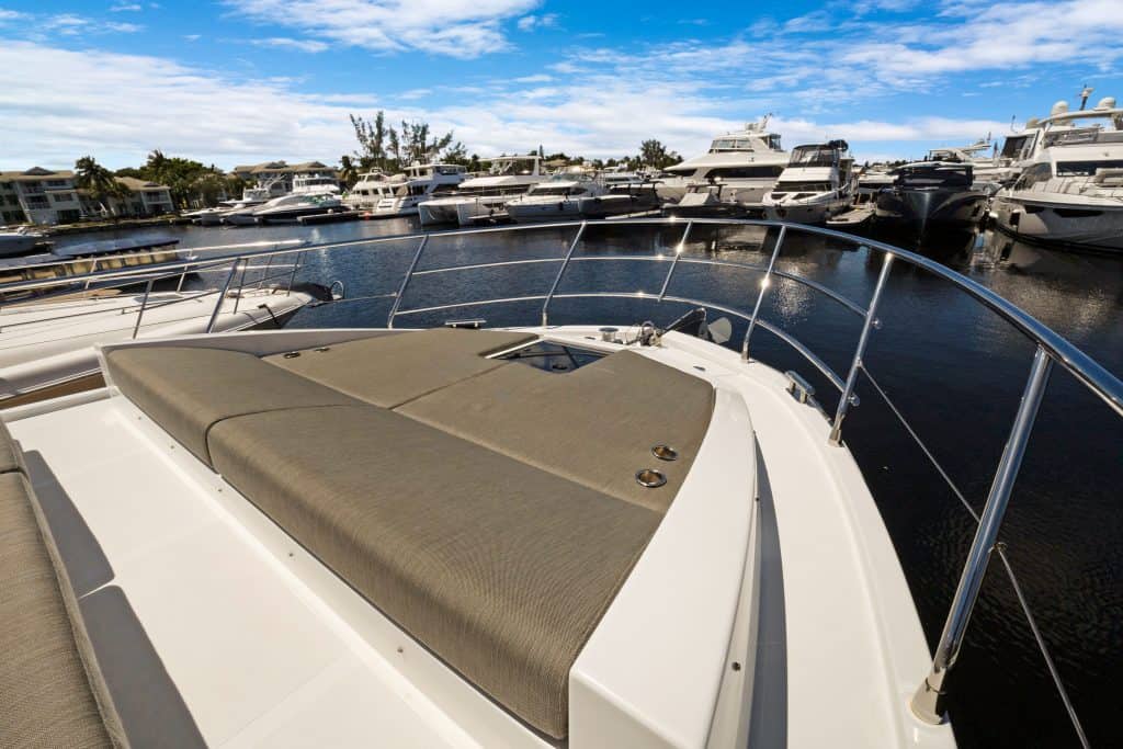 AccuTour_Azimut 502019 Flybridge-055