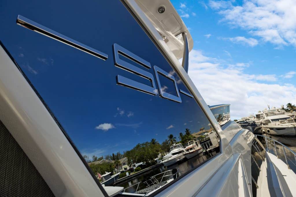 AccuTour_Azimut 502019 Flybridge-057