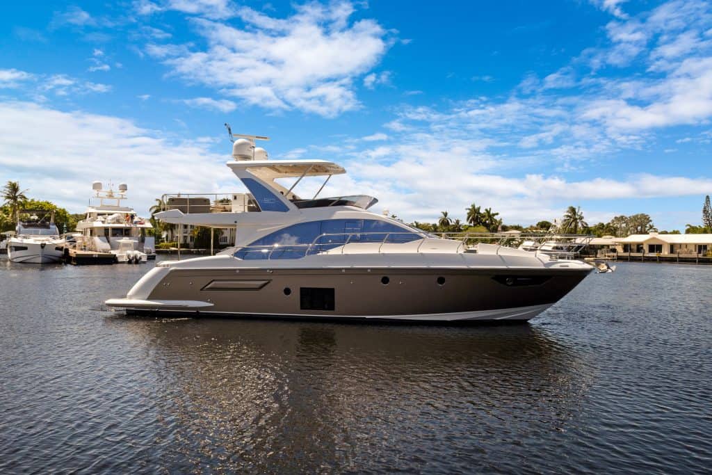 AccuTour_Azimut 502019 Flybridge-059