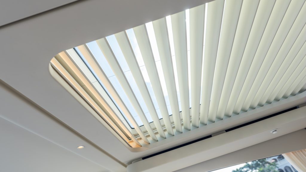 Azimut-Benetti-Americas-Listing-on-YachtWay-46