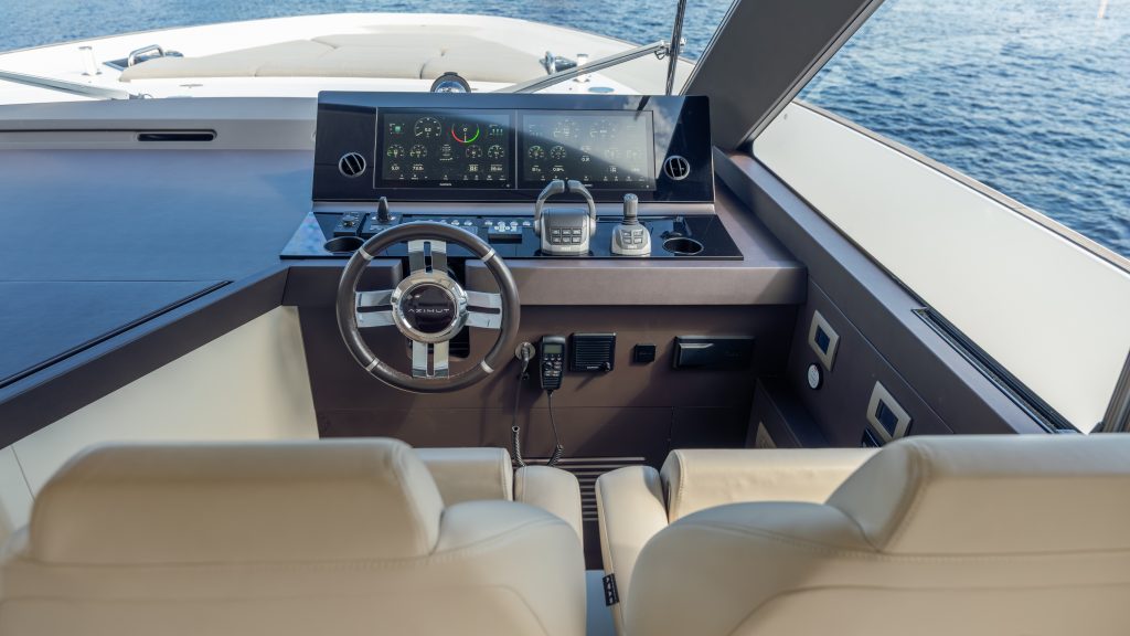 Azimut-Benetti-Americas-Listing-on-YachtWay-49