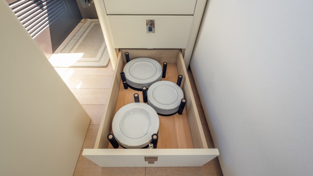 Azimut-Benetti-Americas-Listing-on-YachtWay-56