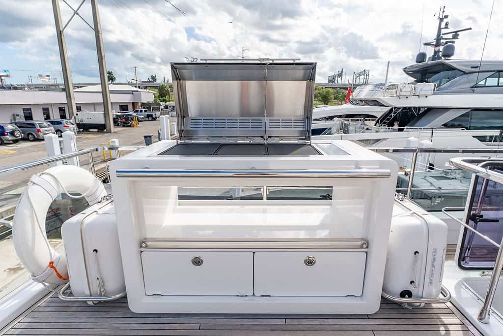 85’Azimut-MATTENONE-85