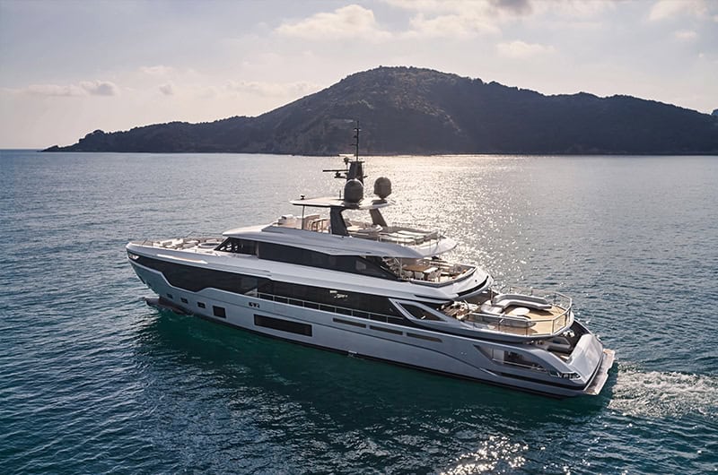 Azimut-yachts-heritage-GrandeTrideck