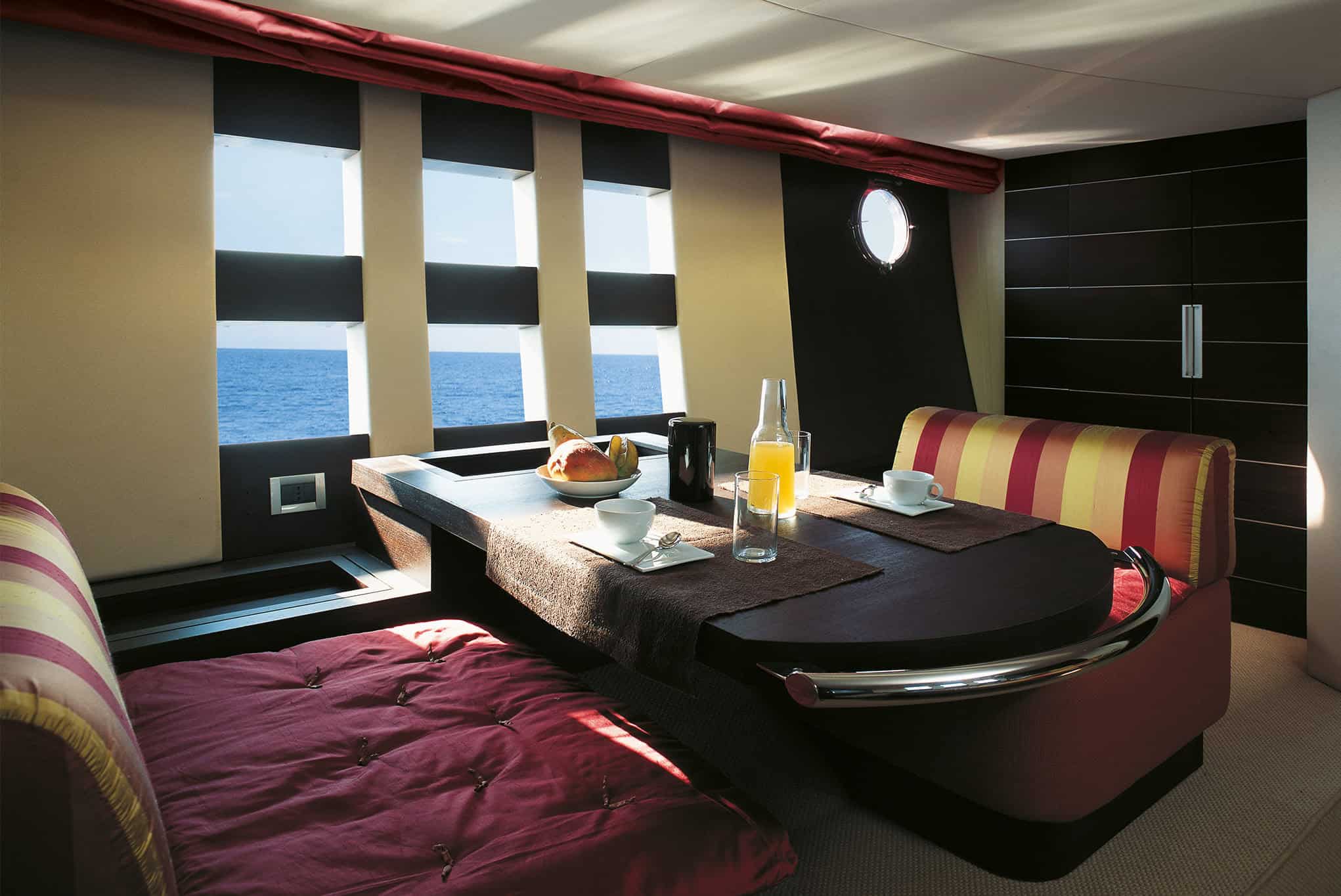 Azimut-yachts-heritage-pannello-68S-02