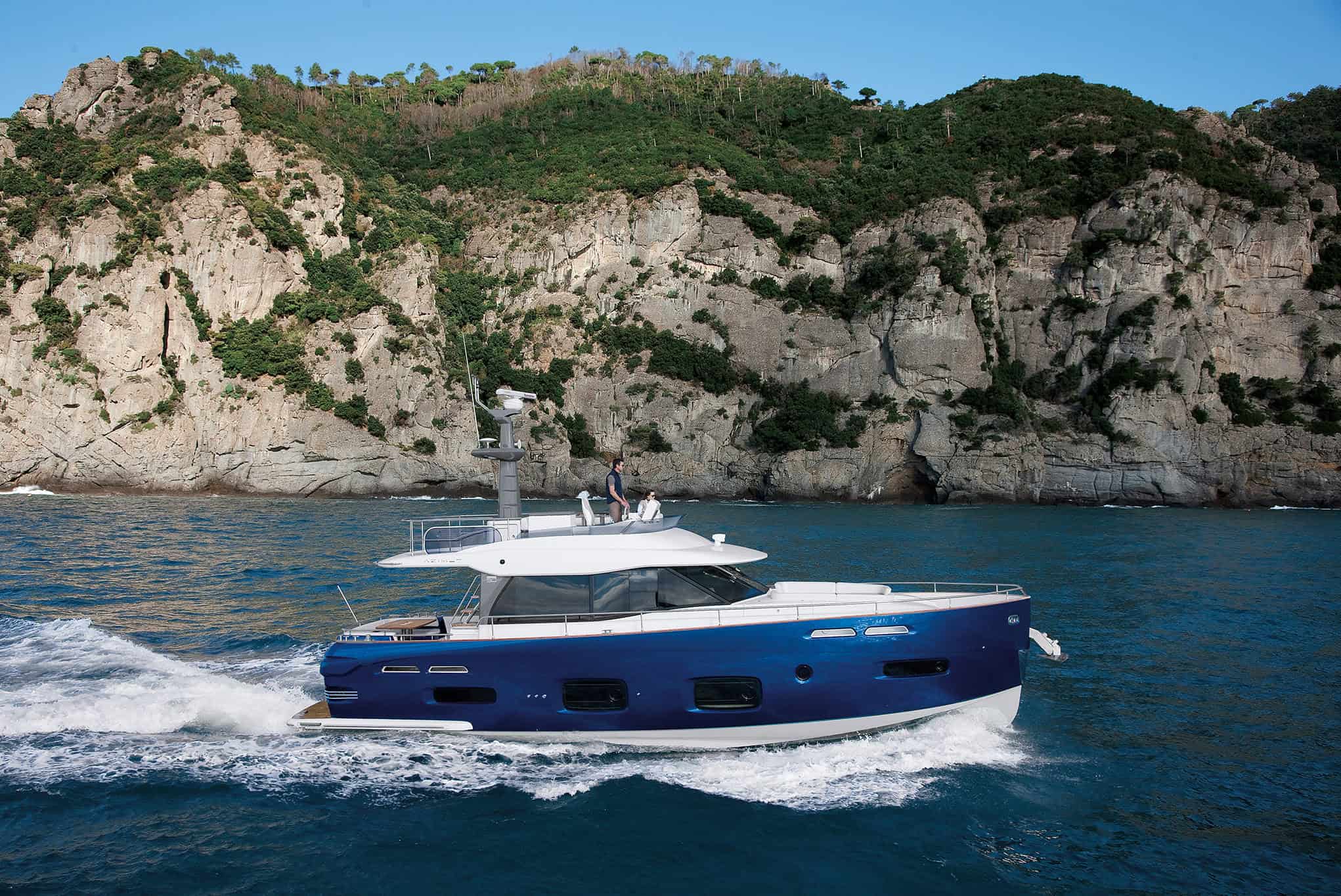 Azimut-yachts-heritage-pannello-Magellano50