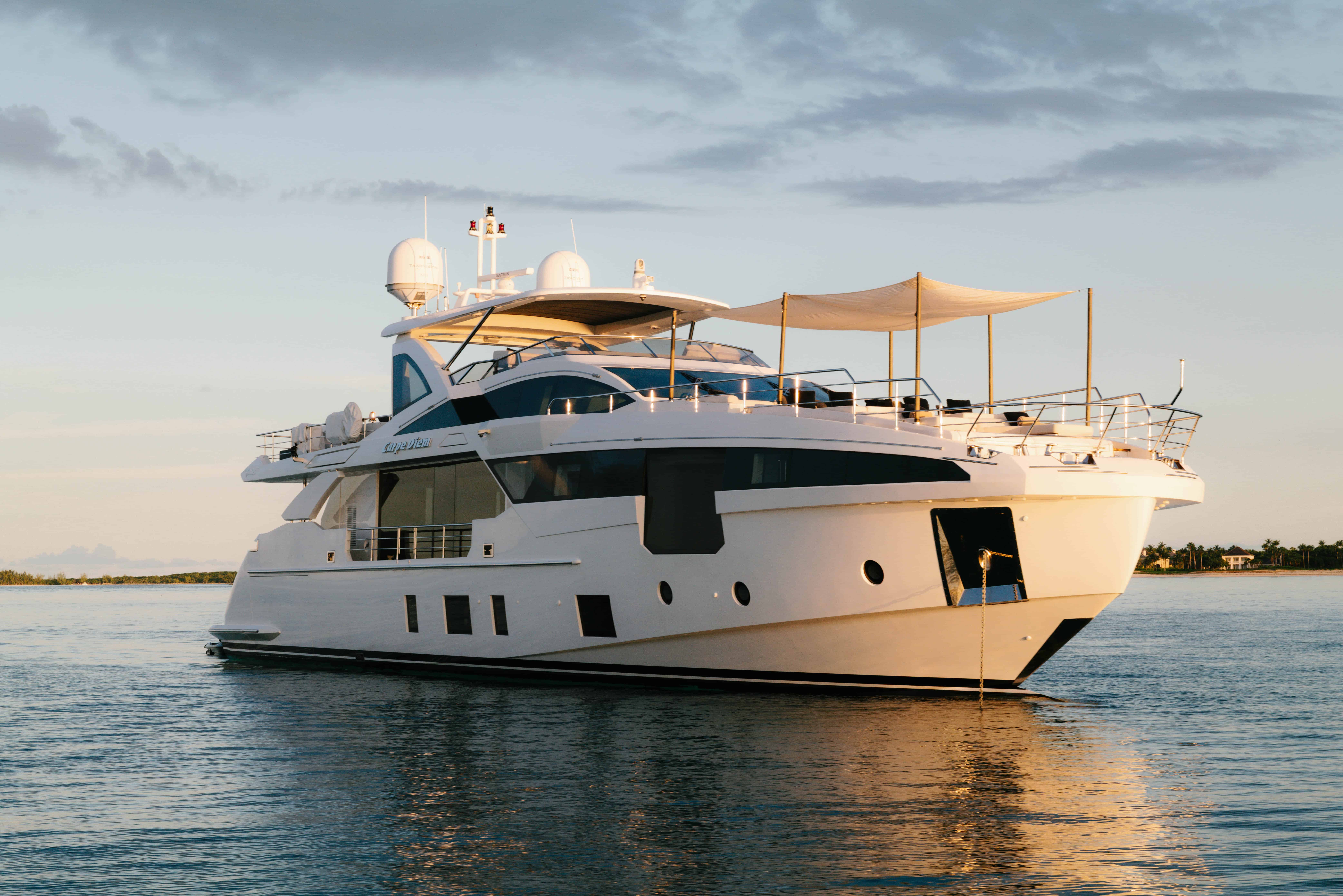 Azimut Grande 32 