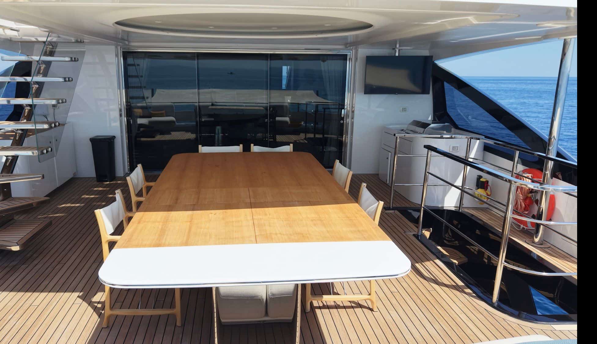UPPER DECK (2)