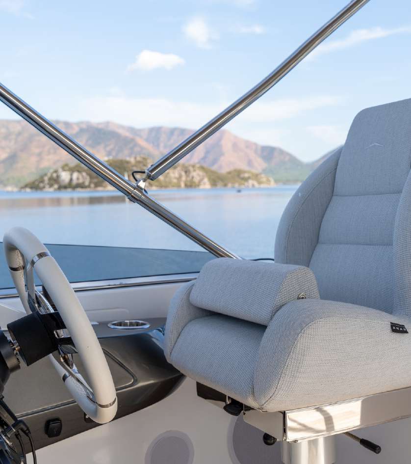 AZIMUT S8 2025MY BF_17