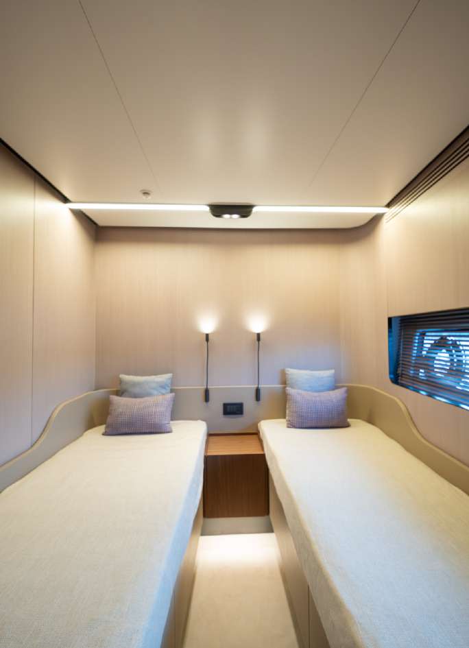 AZIMUT S8 2025MY BF_54